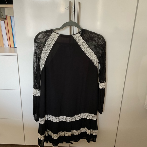 TwinSet black lace dress - Picture 3 of 3